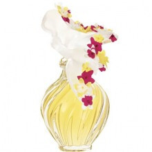 نینا ریچی له ایر دو تمپز کوتور فلورال